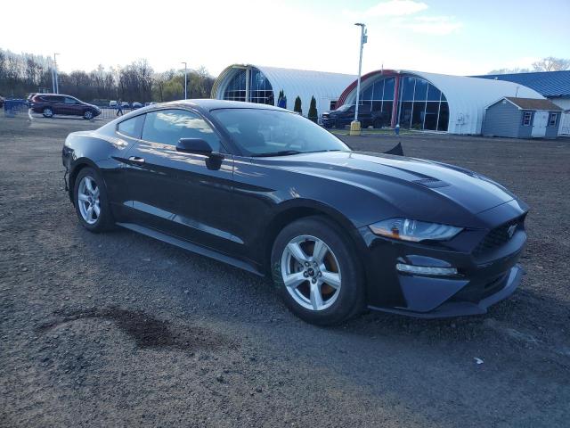 1FA6P8TH0J5158662 - 2018 FORD MUSTANG BLACK photo 4