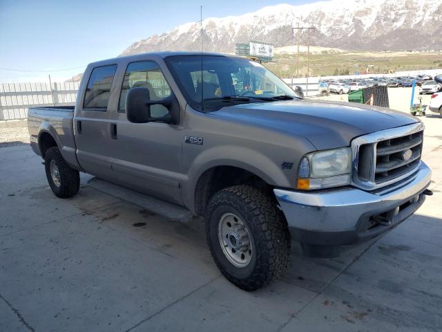 1FTNW21S22EB15639 - 2002 FORD F250 SUPER DUTY BROWN photo 4