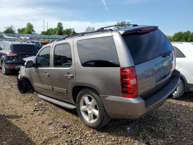 1GNSKBE02BR355880 - 2011 CHEVROLET TAHOE K1500 LT GRAY photo 2