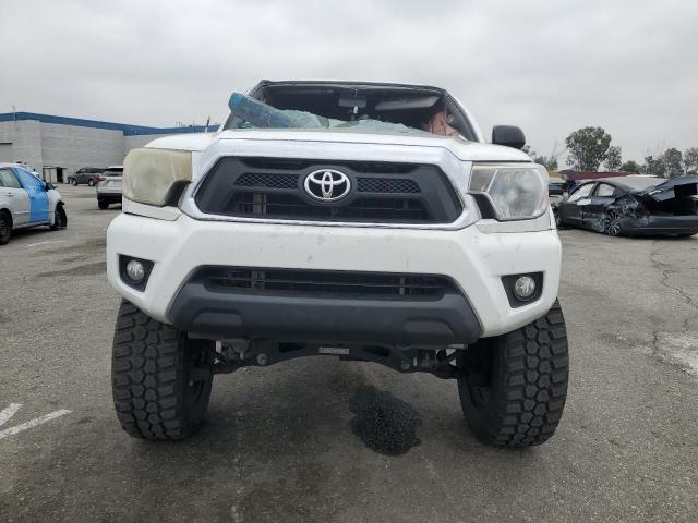 3TMJU4GN4CM129152 - 2012 TOYOTA TACOMA DOUBLE CAB PRERUNNER WHITE photo 5