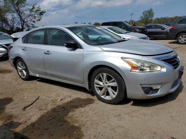 1N4AL3AP5EC135740 - 2014 NISSAN ALTIMA 2.5 SILVER photo 4