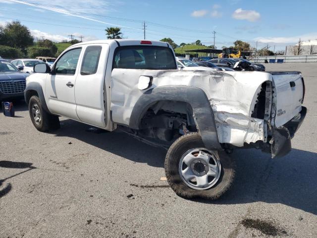 5TFTU4GN6DX040316 - 2013 TOYOTA TACOMA PRERUNNER ACCESS CAB WHITE photo 2