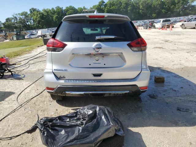 5N1AT2MT4JC710753 - 2018 NISSAN ROGUE S SILVER photo 6