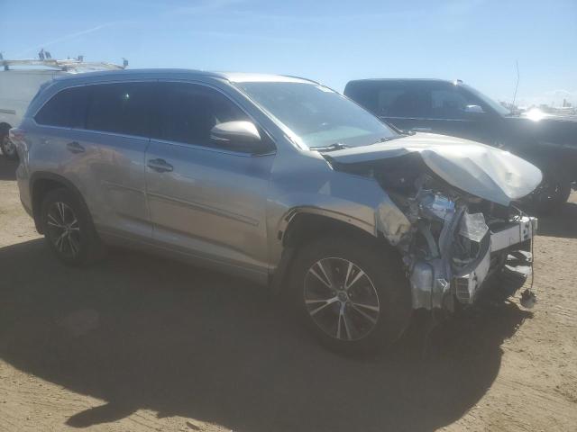 5TDJKRFH4GS250168 - 2016 TOYOTA HIGHLANDER XLE 棕色 照片 4