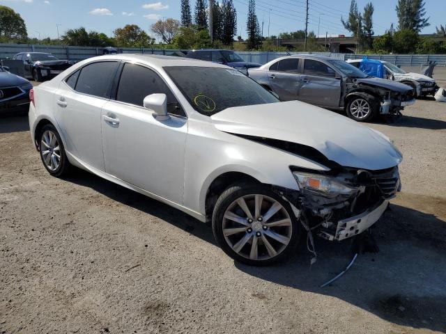 JTHBA1D20G5014418 - 2016 LEXUS IS 200T WHITE photo 4