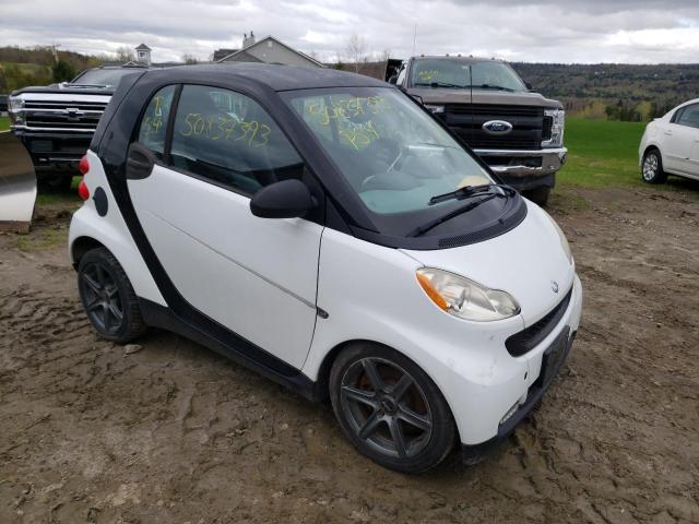 WMEEJ31X59K331840 - 2009 SMART FORTWO PURE WHITE photo 4