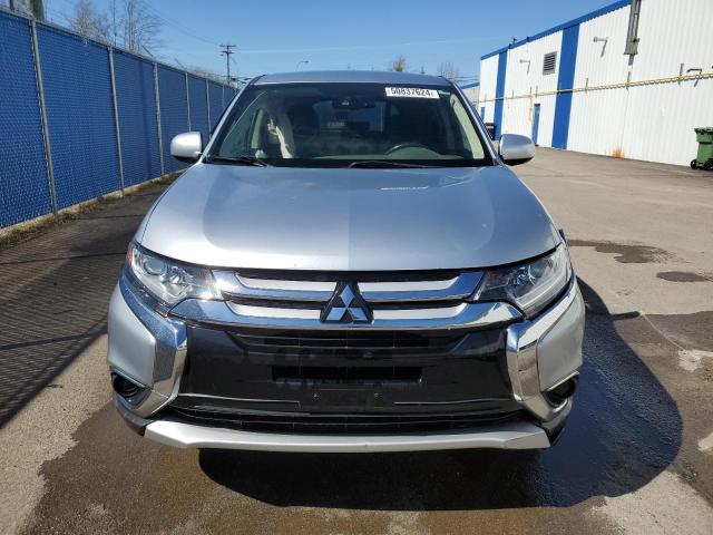 JA4AZ2A31GZ600735 - 2016 MITSUBISHI OUTLANDER ES SILVER photo 5