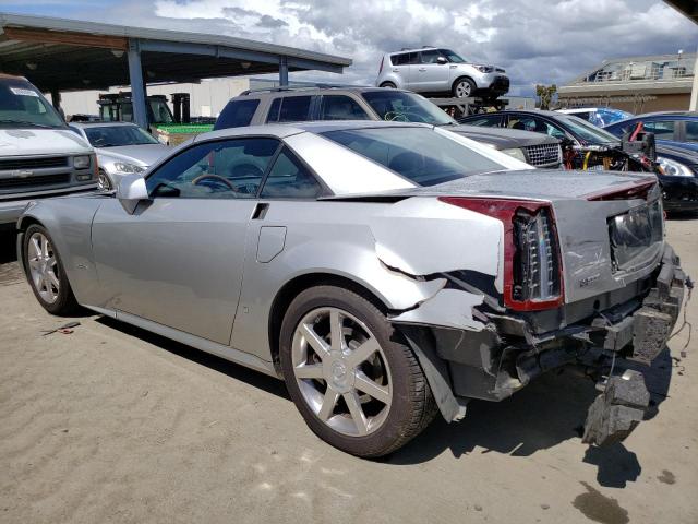 1G6YV36A965601346 - 2006 CADILLAC XLR SILVER photo 2