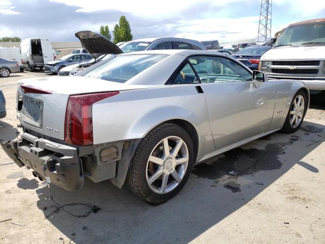 1G6YV36A965601346 - 2006 CADILLAC XLR SILVER photo 3