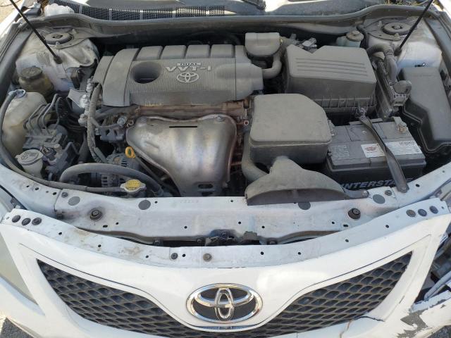 4T1BF3EK3AU558384 - 2010 TOYOTA CAMRY BASE WHITE photo 11