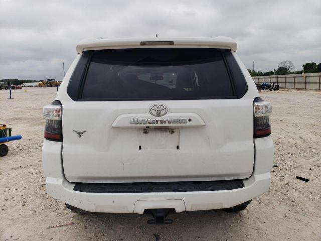 JTEZU5JR1G5111722 - 2016 TOYOTA 4RUNNER SR5 WHITE photo 6