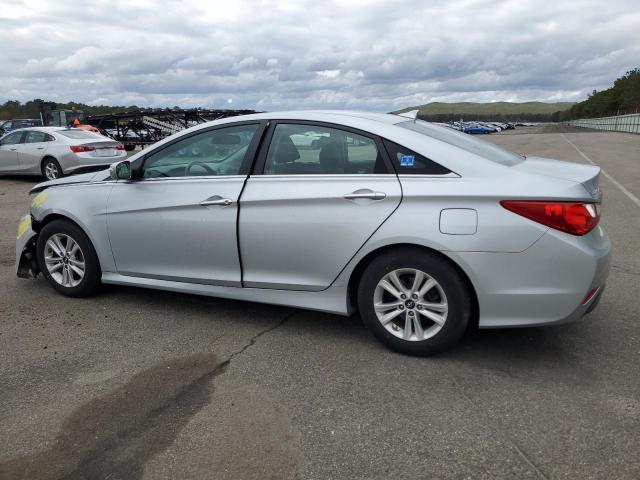 5NPEB4AC8EH884537 - 2014 HYUNDAI SONATA GLS SILVER photo 2