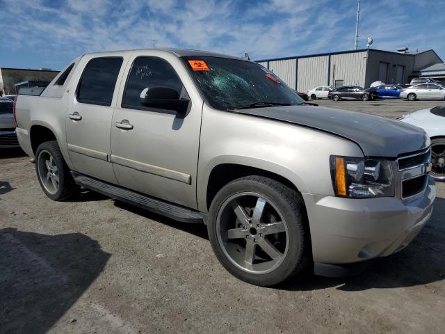 3GNEC12068G220354 - 2008 CHEVROLET AVALANCHE C1500 GOLD photo 4