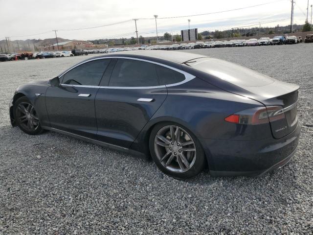 5YJSA1H18EFP54118 - 2014 TESLA MODEL S ლურჯი ფოტო 2