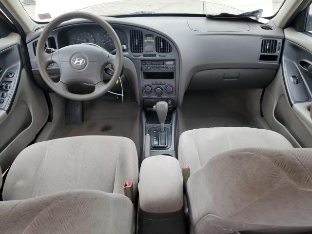 KMHDN46D55U009647 - 2005 HYUNDAI ELANTRA GLS GOLD photo 8