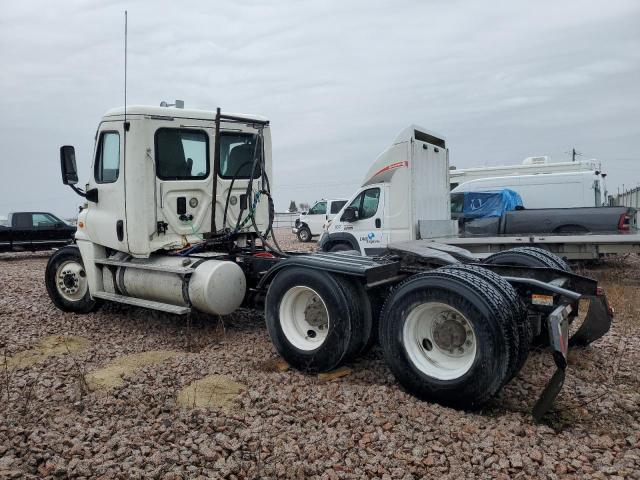 3AKJGED51GSHN6707 - 2016 FREIGHTLINER CASCADIA 1 WHITE photo 3