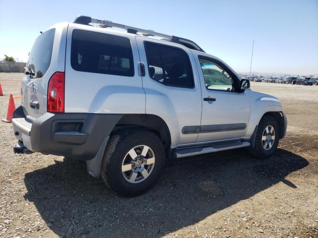 5N1AN0NW9DN824425 - 2013 NISSAN XTERRA X SILVER photo 3