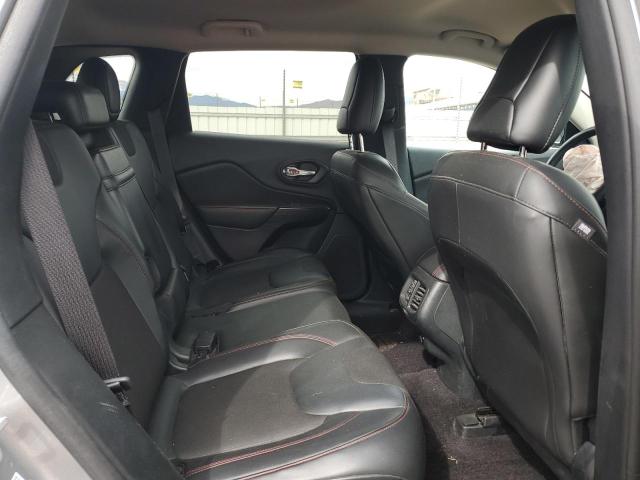 1C4PJMBS4GW205443 - 2016 JEEP CHEROKEE TRAILHAWK SILVER photo 11