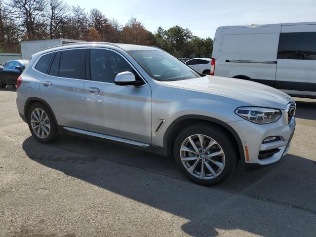 5UXTR9C50KLE21296 - 2019 BMW X3 XDRIVE30I SILVER photo 4