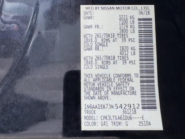 1N6AA1EK7JN542912 - 2018 NISSAN TITAN S Noir photo 15