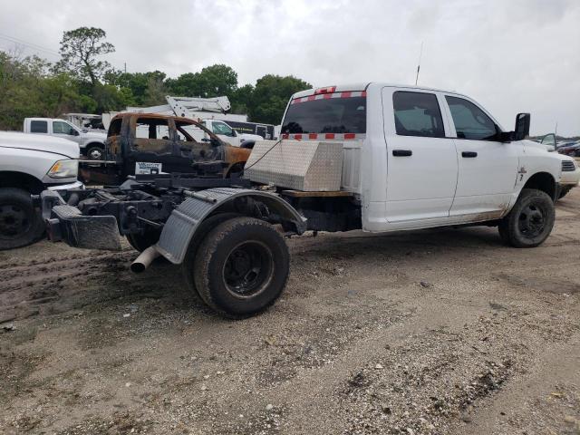 3C63RRGL8JG236553 - 2018 RAM 3500 ST WHITE photo 3