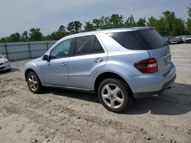 4JGBB22E68A413842 - 2008 MERCEDES-BENZ ML 320 CDI BLUE photo 2