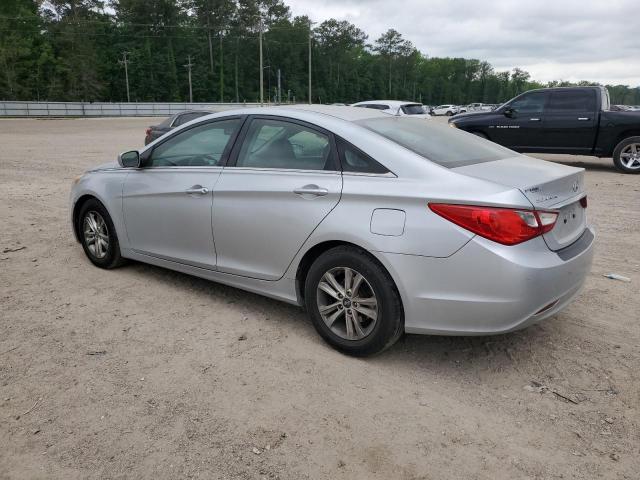 5NPEB4AC0DH676005 - 2013 HYUNDAI SONATA GLS SILVER photo 2