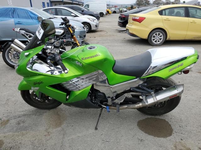 JKBZXNC199A011001 - 2009 KAWASAKI ZX1400 C GREEN photo 3