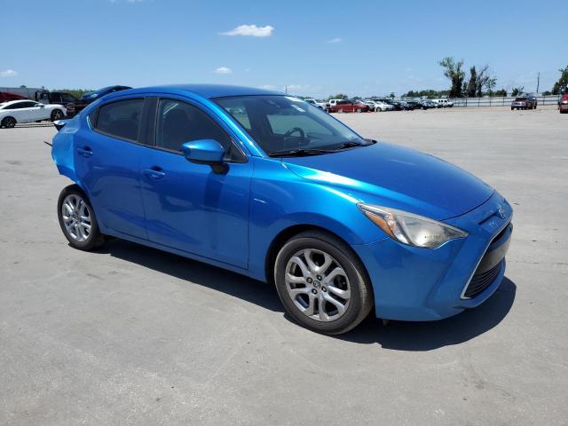 3MYDLBZV0GY131398 - 2016 TOYOTA SCION IA BLUE photo 4