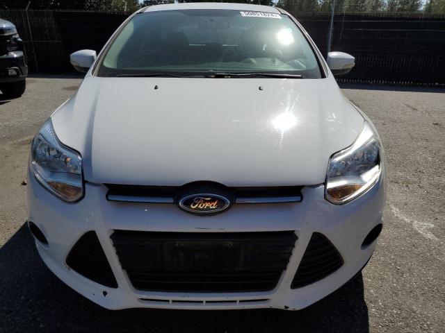 1FADP3K21EL234592 - 2014 FORD FOCUS SE WHITE photo 5