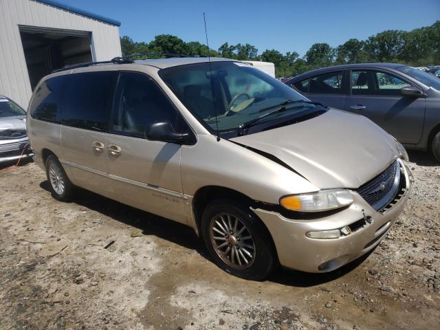 1C4GP54LXYB624724 - 2000 CHRYSLER TOWN & COU LXI GOLD photo 4