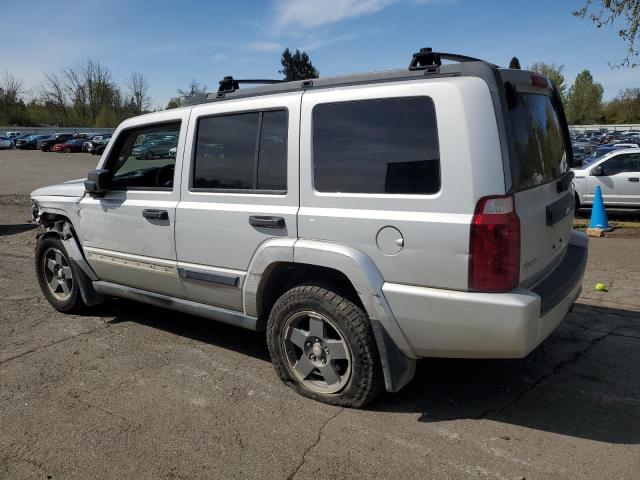 1J8HG48NX6C210868 - 2006 JEEP COMMANDER 银色 照片 2
