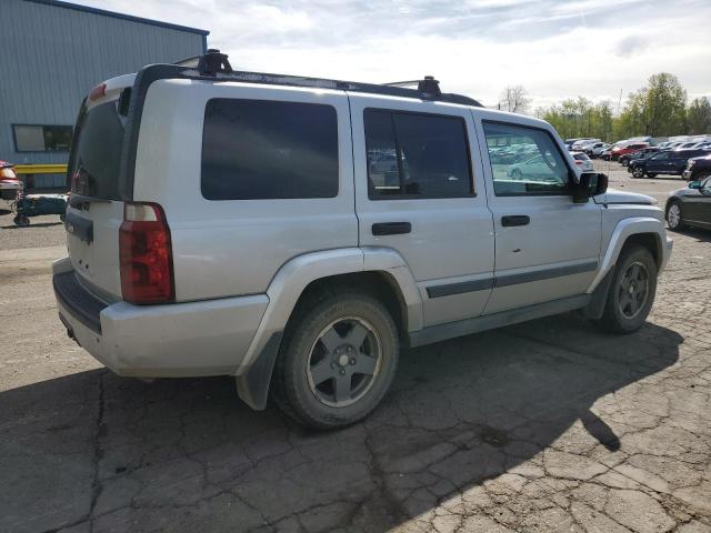 1J8HG48NX6C210868 - 2006 JEEP COMMANDER SILVER photo 3