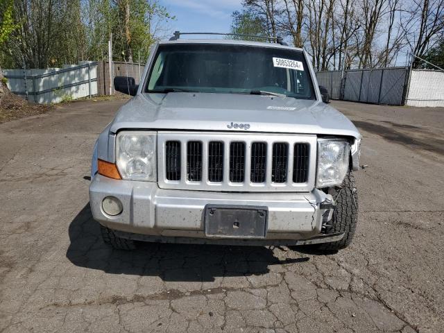 1J8HG48NX6C210868 - 2006 JEEP COMMANDER 银色 照片 5