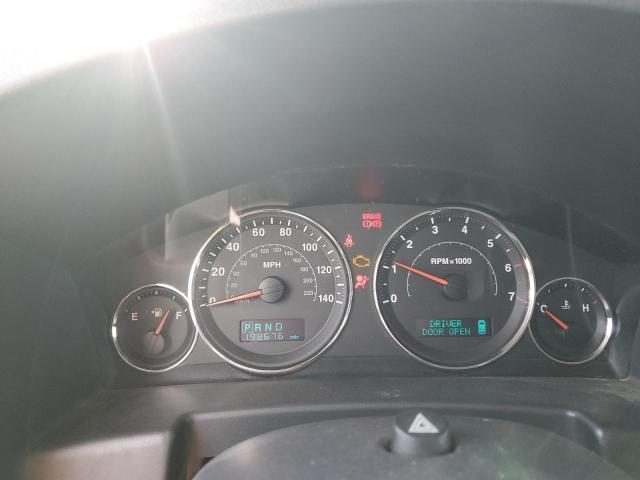 1J8HG48NX6C210868 - 2006 JEEP COMMANDER 银色 照片 9