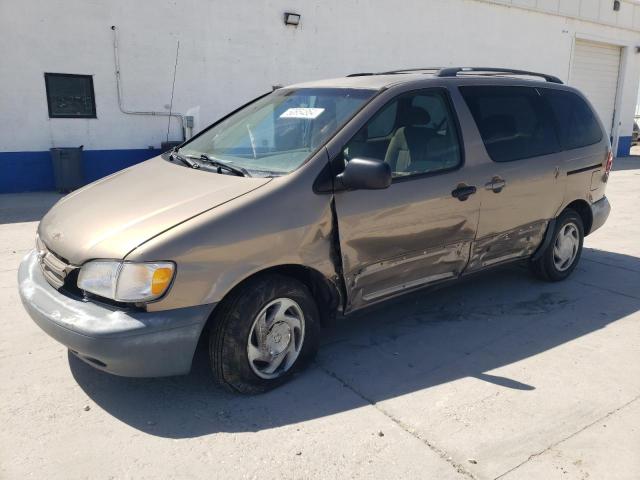 1999 TOYOTA SIENNA LE, 