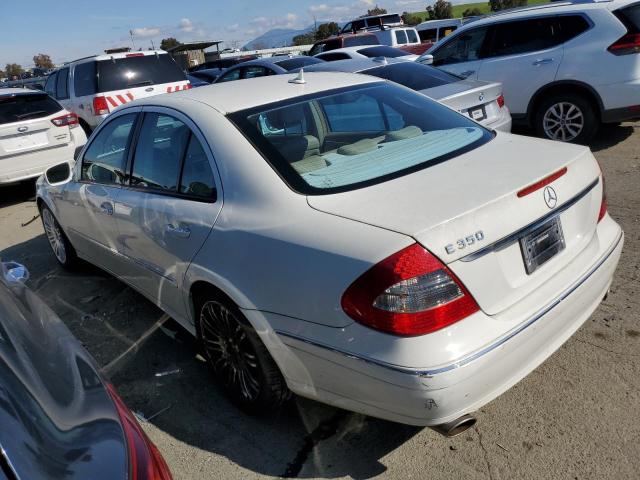 WDBUF56X88B218963 - 2008 MERCEDES-BENZ E 350 WHITE photo 2