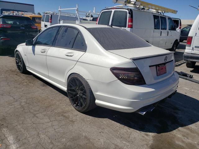 WDDGF77X59F269992 - 2009 MERCEDES-BENZ C 63 AMG WHITE photo 3