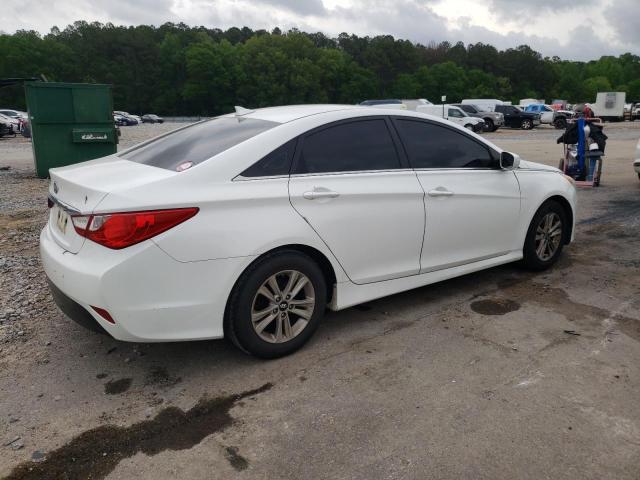 5NPEB4AC0EH871393 - 2014 HYUNDAI SONATA GLS WHITE photo 3