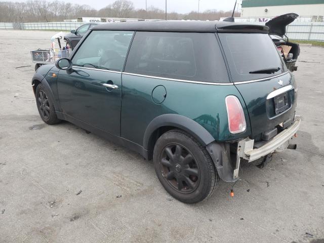 WMWRC33526TK66518 - 2006 MINI COOPER GREEN photo 2