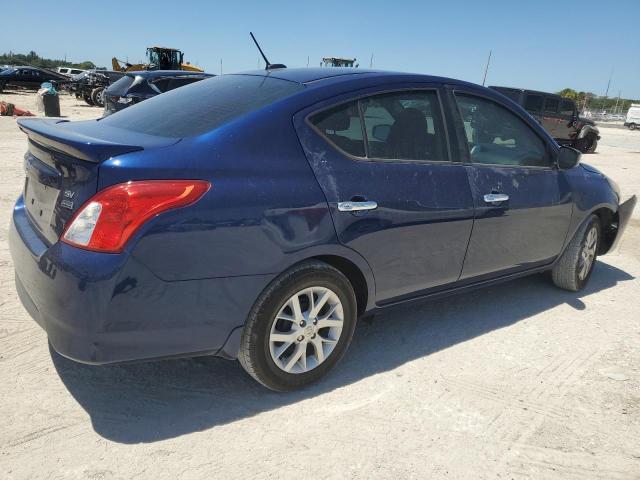 3N1CN7AP8JL868614 - 2018 NISSAN VERSA S BLUE photo 3