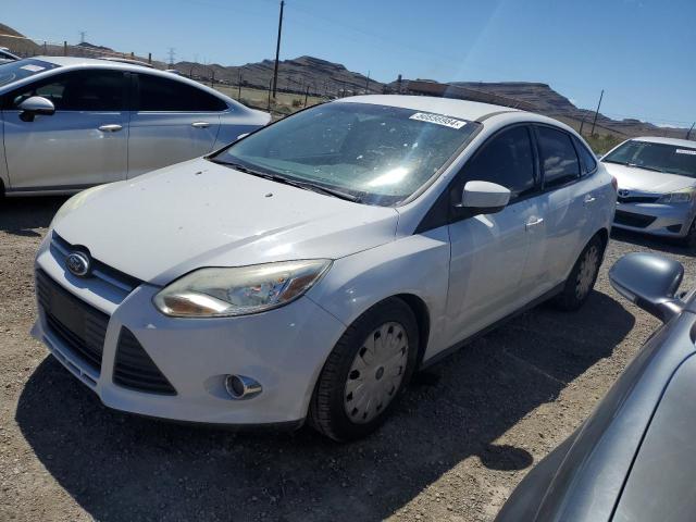 1FAHP3F20CL468148 - 2012 FORD FOCUS SE WHITE photo 1