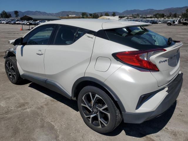 NMTKHMBX4JR030876 - 2018 TOYOTA C-HR XLE WHITE photo 2