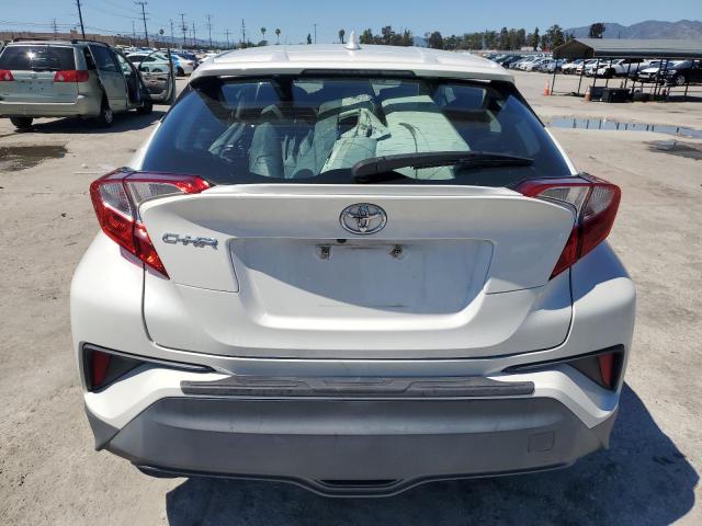 NMTKHMBX4JR030876 - 2018 TOYOTA C-HR XLE WHITE photo 6