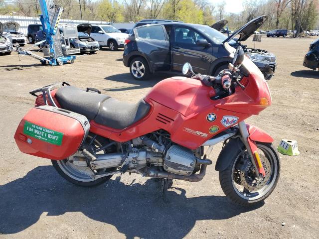 WB1041600T0312838 - 1996 BMW R1100 RS RED photo 1