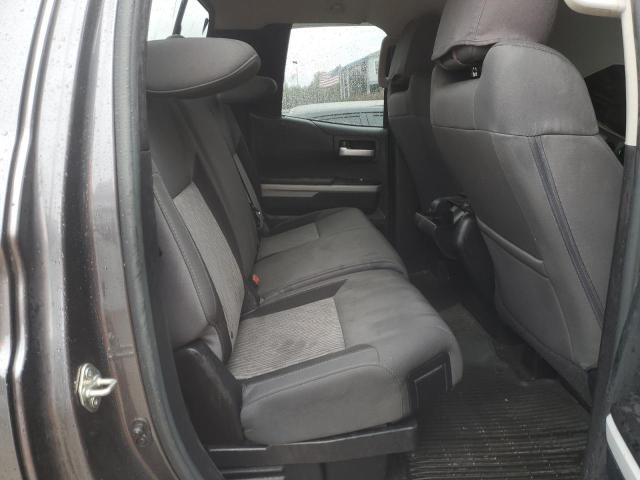 5TFUY5F15GX570343 - 2016 TOYOTA TUNDRA DOUBLE CAB SR/SR5 CHARCOAL photo 10