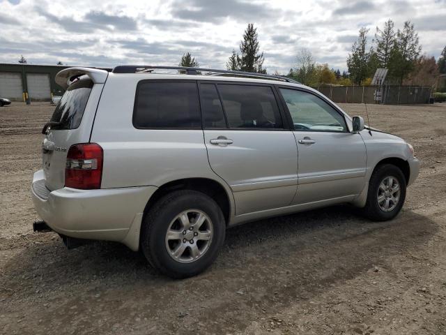 JTEHD21A140028921 - 2004 TOYOTA HIGHLANDER SILVER photo 3