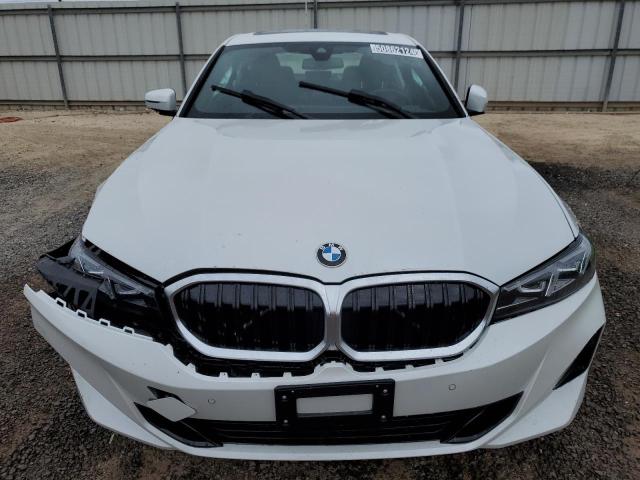 3MW69FF01R8E39413 - 2024 BMW 330I WHITE photo 5