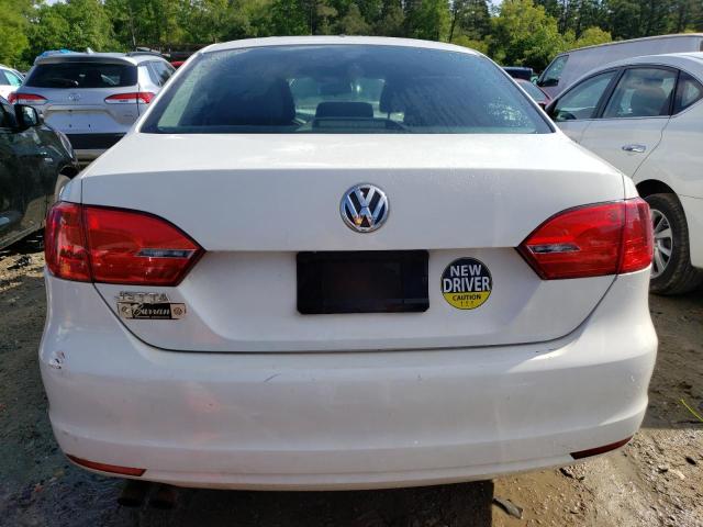 3VW2K7AJ8DM294296 - 2013 VOLKSWAGEN JETTA BASE 白色 照片 6
