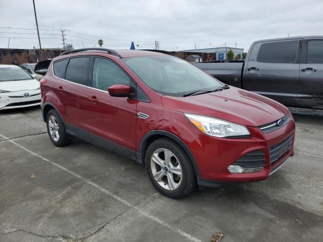 1FMCU0G90GUC27807 - 2016 FORD ESCAPE SE BURGUNDY photo 4